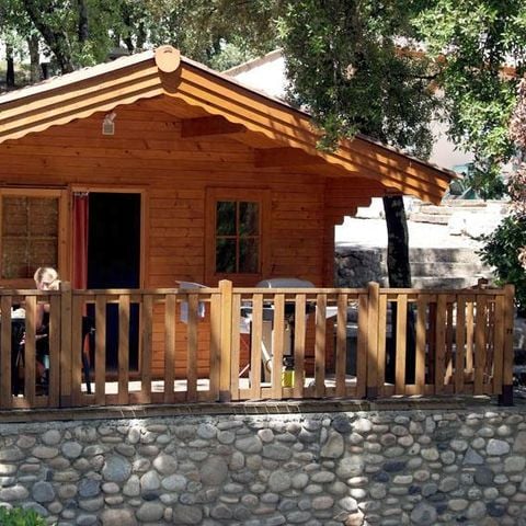 CHALET 2 personnes - Bois avec terrasse + climatisation +TV 20m2