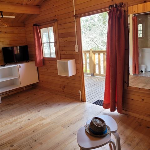 CHALET 2 people - Wood with terrace + air conditioning +TV 20m2