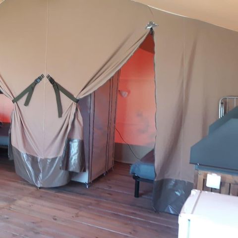 TENTE TOILE ET BOIS 5 personnes - LODGE (SANS SANITAIRES)