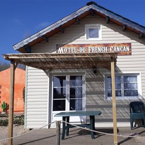 CHALET 6 persone - CANCAN FRANCESE + TV