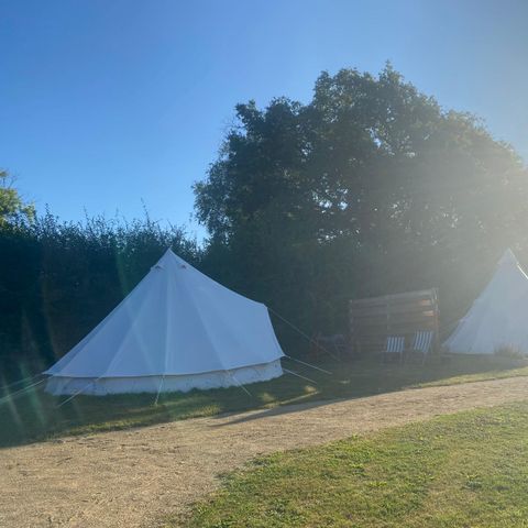 TENDA DA CAMPEGGIO 4 persone - Tenda Tipi - servizi igienici in comune