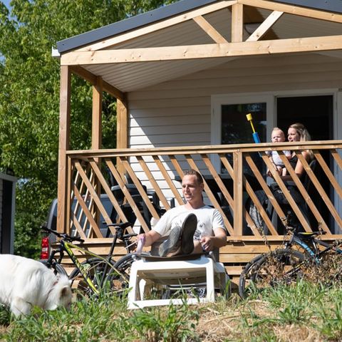 MOBILHOME 4 personnes - Pommier avec vue sur la rivière