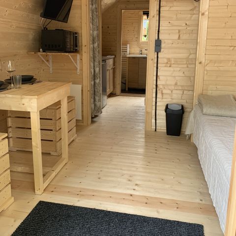 UNIEKE ACCOMMODATIE 2 personen - POD + PRIVÉ JACUZZI - 1 slaapkamer