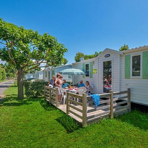 Mobilheim 4 Personen - 2 Schlafzimmer halboffene Terrasse TV ohne Klimaanlage