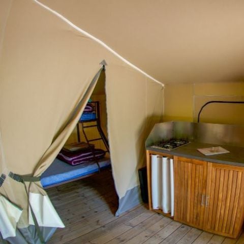 TENTE TOILE ET BOIS 5 personnes - Lodge Gourdon (sans sanitaires)