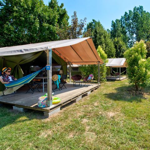 BUNGALOW DE LONA 5 personas - FREEFLOWER ECO sin instalaciones sanitarias