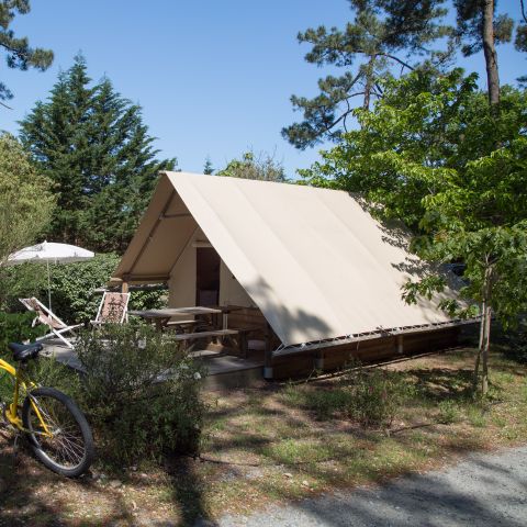 BUNGALOW DE LONA 4 personas - Cabaña amazónica (sin instalaciones sanitarias)