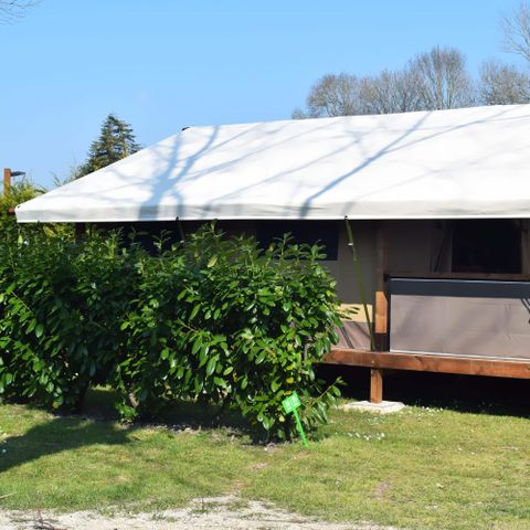 TENTE TOILE ET BOIS 5 personnes - LODGE KENYA (SANS SANITAIRES)