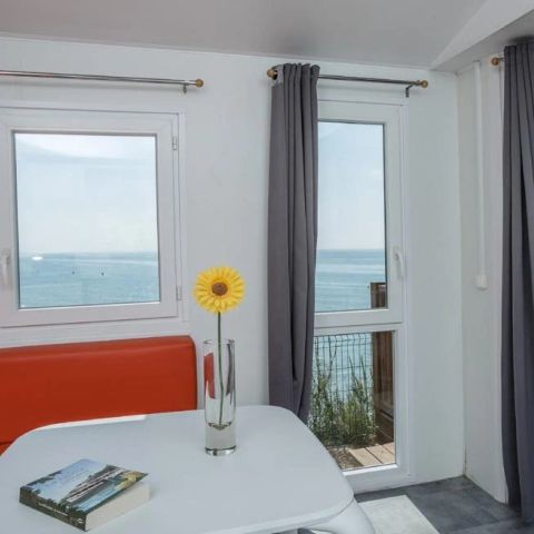 MOBILHOME 5 personnes - A3 - vue sur la mer