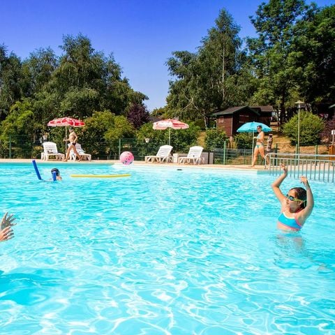 Camping de Tauves - Camping Puy-de-Dôme