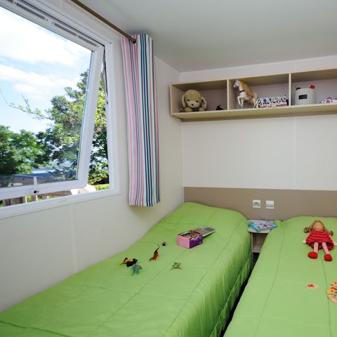 Stacaravan 6 personen - Klassieke stacaravan 3 slaapkamers - TV - 31m² zonder zeezicht