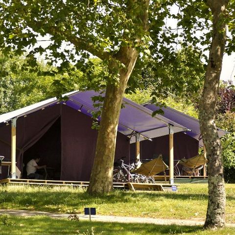 CANVAS AND WOOD TENT 5 people - NATURE COMFORT