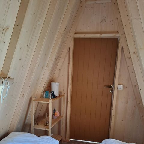 UNUSUAL ACCOMMODATION 4 people - Tipi hut 12m², 2 bedrooms 2023 without private bathroom