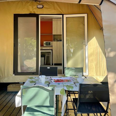 CANVAS BUNGALOW 4 people - CocoSweet (without sanitary facilities) - Reversible heating cube