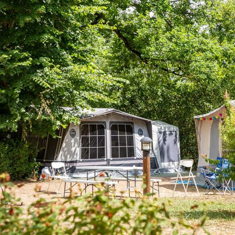 PARZELLE - Komfort-Paket, mit Strom