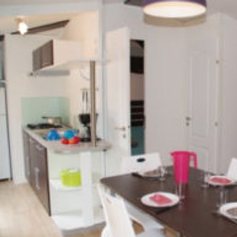 MOBILE HOME 6 people - COMFORT MOBILE-HOME WITHOUT AIR CONDITIONING 2 bedrooms, 29 m², 2 bathrooms