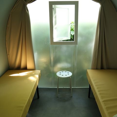 BUNGALOW DE LONA 4 personas - COCO DULCE sin instalaciones sanitarias 15 m2