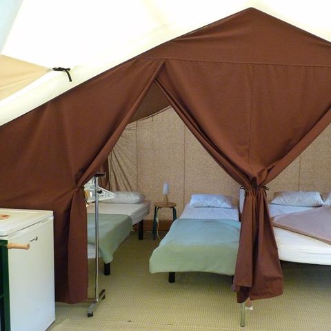 TENT 4 people - SAFARI without sanitary facilities