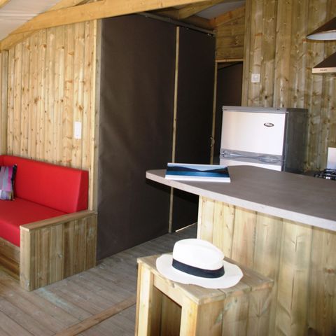 BungalowTent 5 personen - Sweet Flower 32m² PREMIUM 2 kamers + overdekt terras