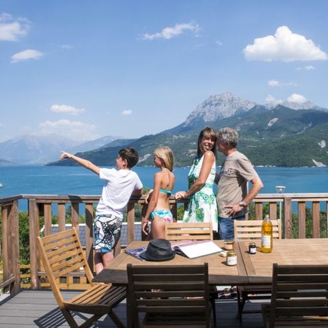 Camping L'Ecrin du Lac - Camping Hautes-Alpes