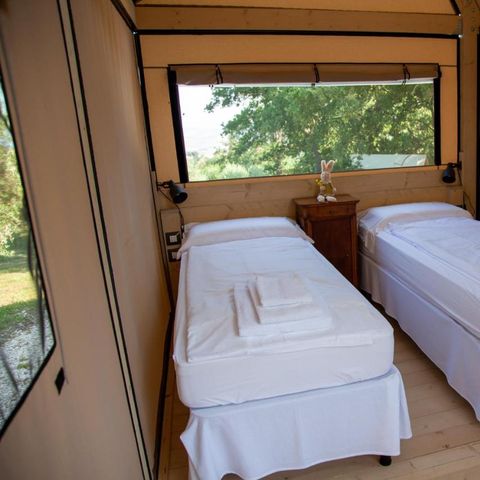 HÉBERGEMENT INSOLITE 4 personnes - AIRSTREAM LODGE