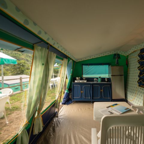 Tent 6 personen - Ingerichte NAVAJO-tent (zonder sanitair)