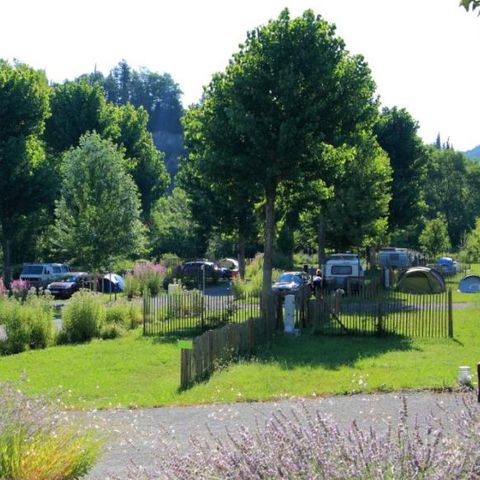 PIAZZOLA - Auto + tenda, roulotte o camper