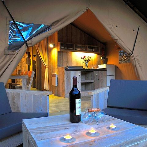 CANVAS AND WOOD TENT 4 people - LODGE