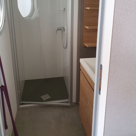 MOBILHOME 5 personnes - 2 chambres Confort 26m² + Terrasse couverte 26m²