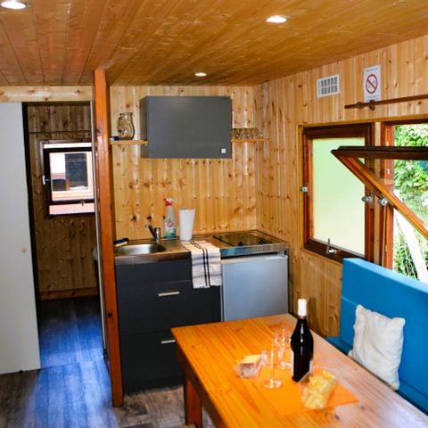 CHALET 6 people - WITHOUT SANITARY FACILITIES WITH SHOWER