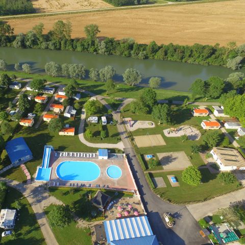 Camping Les Bords de Loue - Camping Giura