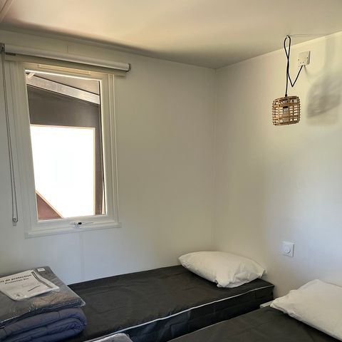 TENTE TOILE ET BOIS 4 personnes - Coco Salle d'O AVEC Sanitaire