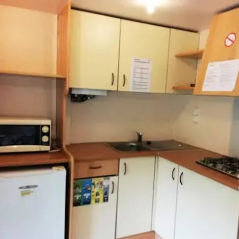 STACARAVAN 5 personen - 3 kamers 5 personen