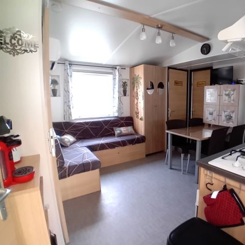 Stacaravan 6 personen - A130 - 3 slaapkamers met airconditioning