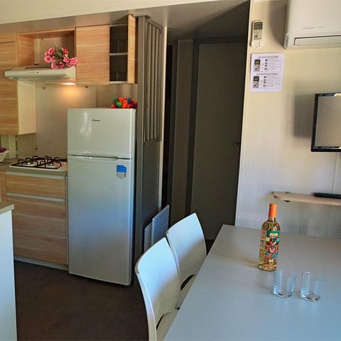 STACARAVAN 6 personen - Loisir+ 6 slaapplaatsen 3 slaapkamers 2 badkamers 39m² leefruimte