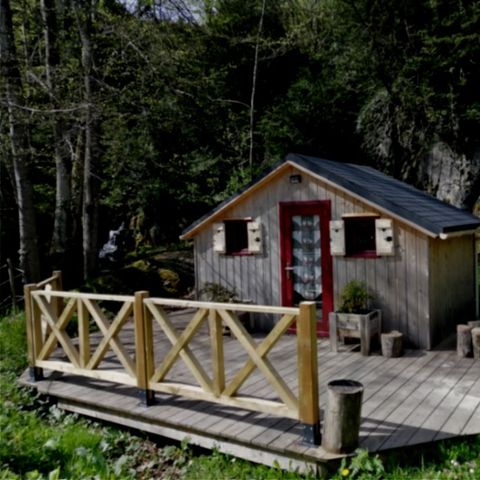 HÉBERGEMENT INSOLITE 2 personnes - Cabane Forestière 2 pers