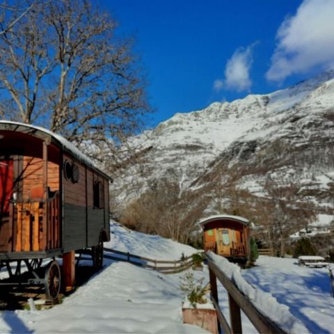 UNUSUAL ACCOMMODATION 2 people - 2-seater caravans