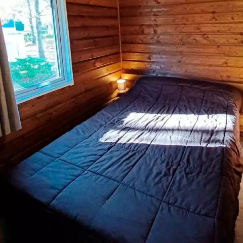 TENTE TOILE ET BOIS 5 personnes - Lodge Confort 3 Pièces 5 Personnes + TV