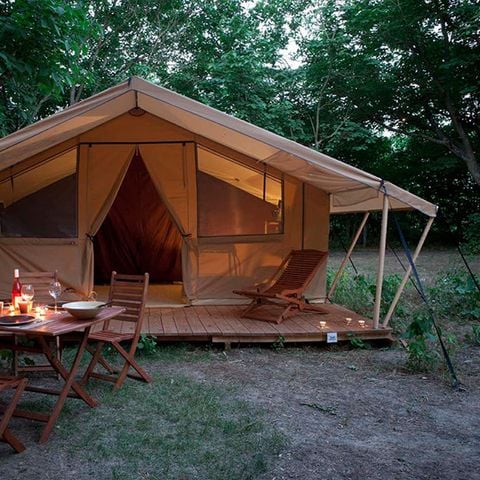 CANVAS AND WOOD TENT 5 people - 3-Room Cotton Nature Lodge Tent sleeps 5 without sanitary facilities