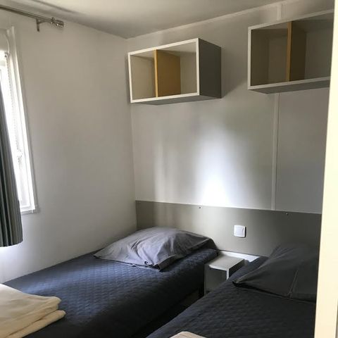 Mobilheim 4 Personen - Mobilheim CONFORT 2 SCHLAFZIMMER 7.5mx4m (28-30m2) + halbüberdachte Terrasse + Klimaanlage + Fernseher