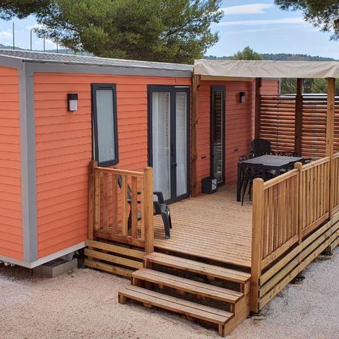 MOBILHOME 4 personnes - Mobil home CONFORT PLUS 2 chambres 8mx4m (29.9m²) + climatisation + lave vaisselles + terrasse + tv