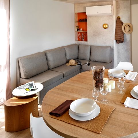 Stacaravan 4 personen - Luxe lodge met uitzicht op zee