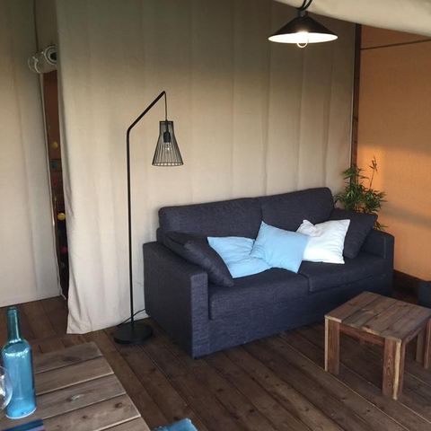 Safaritent 5 personen - Lodge Cotton Confort 32m² - 2 kamers + overdekt terras