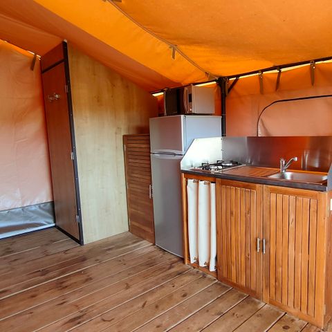 CANVAS AND WOOD TENT 5 people - TENT LODGE KENYA. (no shower room)