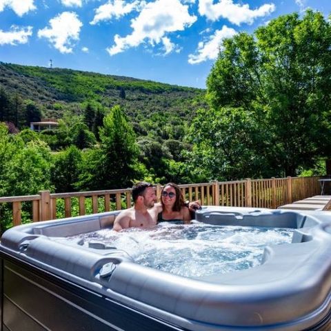 STACARAVAN 9 personen - PREMIUM SPA TRIBU GORGES D'HERIC