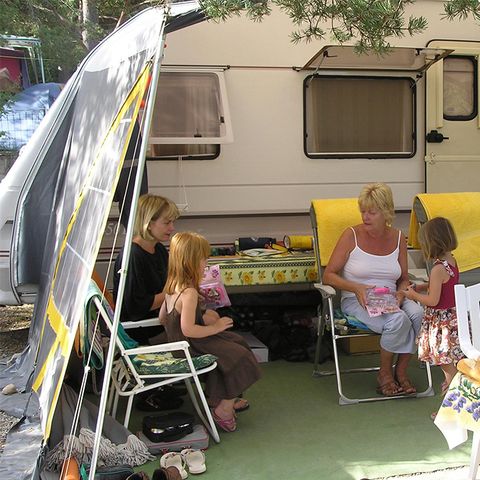 STAANPLAATS - Staanplaats caravan / camper