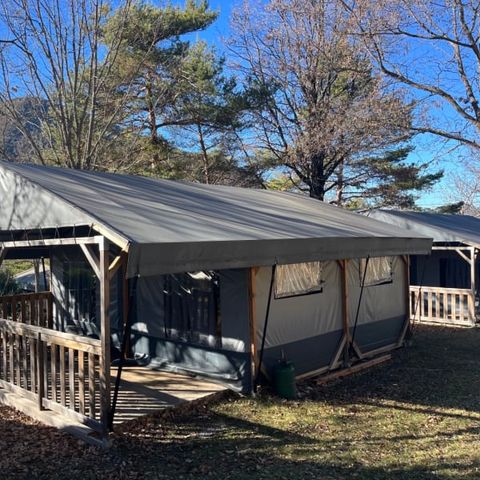 CANVAS BUNGALOW 4 people - Bungalow tent Glamping Camomille