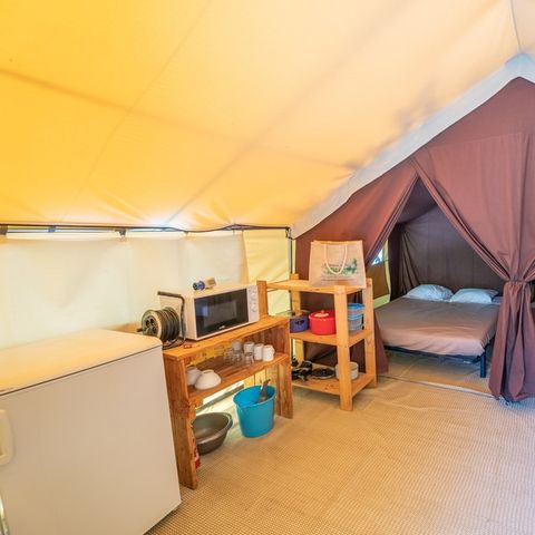 Tent 4 personen - Natuurtent - 2 slaapkamers (geen sanitair)