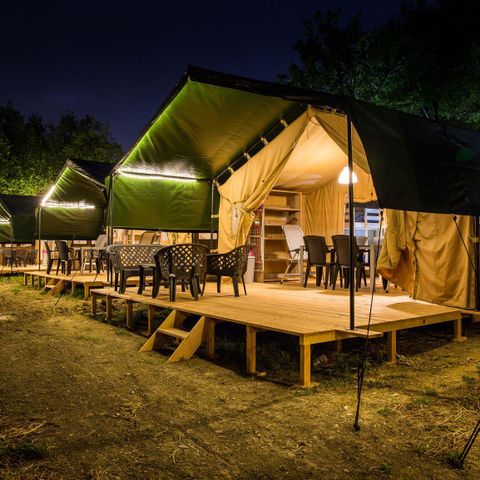 CANVAS AND WOOD TENT 4 people - Safari tent with private bathroom