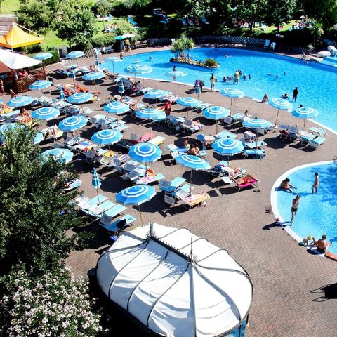 Centro Vacanze San Marino - Camping Pesaro et d'Urbino - Image N°4